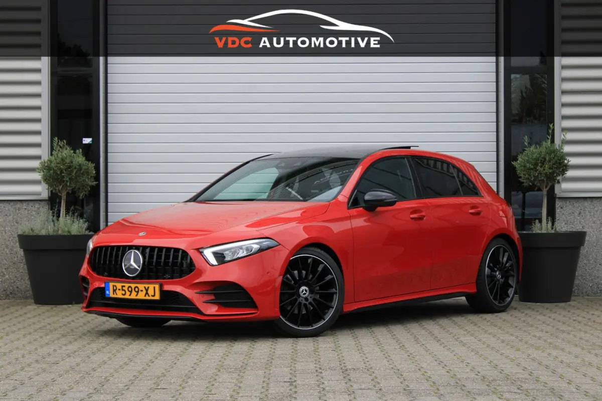 200 AMG Pano | Widescreen | Sfeerverlichting | Augmented Reality | 19" AMG | A45 Uitlaat | LED | Night