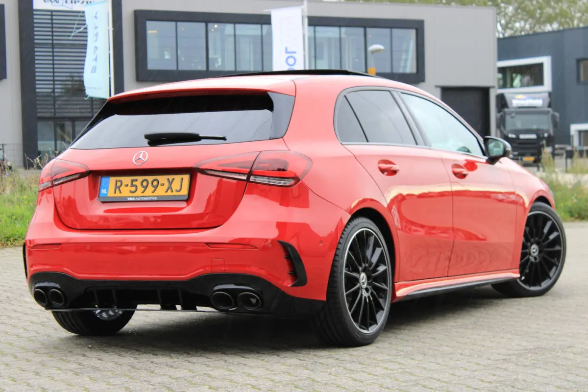 200 AMG Pano | Widescreen | Sfeerverlichting | Augmented Reality | 19" AMG | A45 Uitlaat | LED | Night