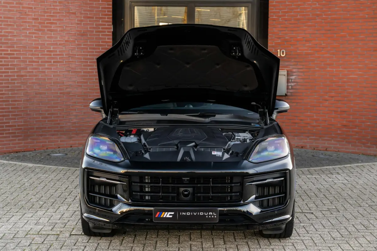 3.0 E-Hybrid Sport-Design Sportuitlaat Display