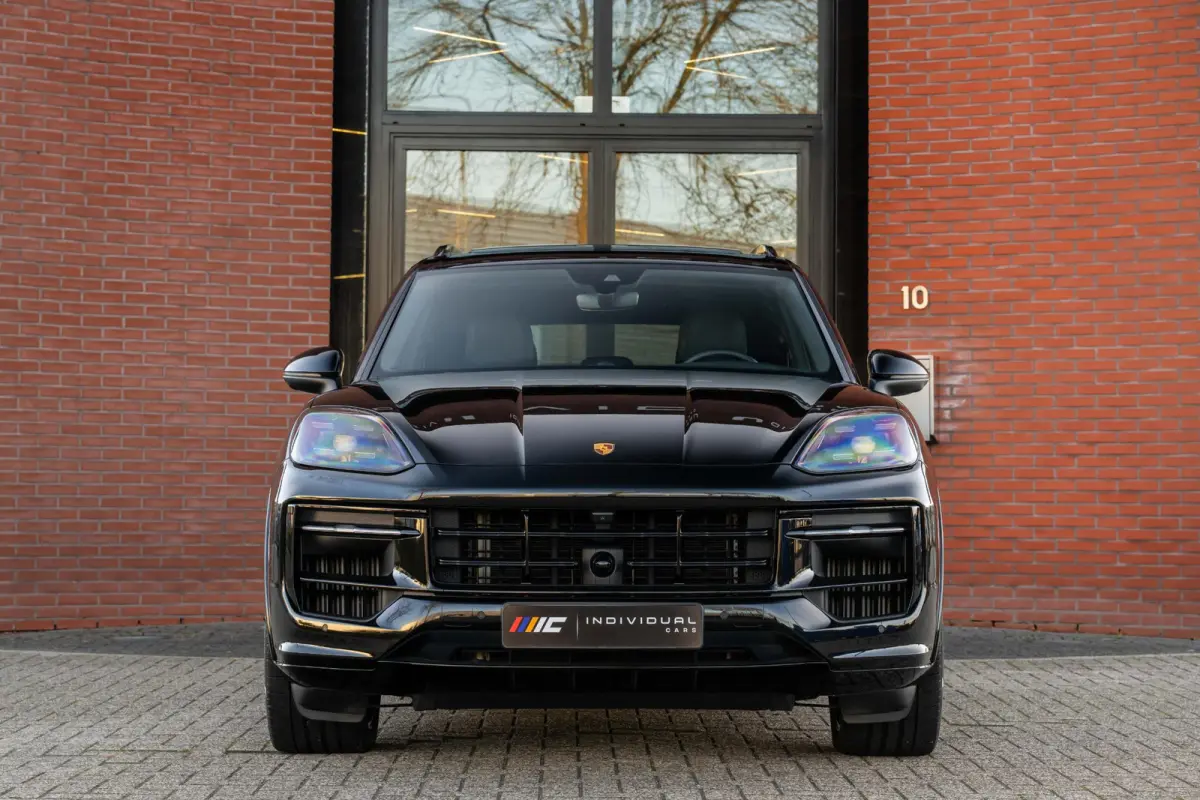 3.0 E-Hybrid Sport-Design Sportuitlaat Display
