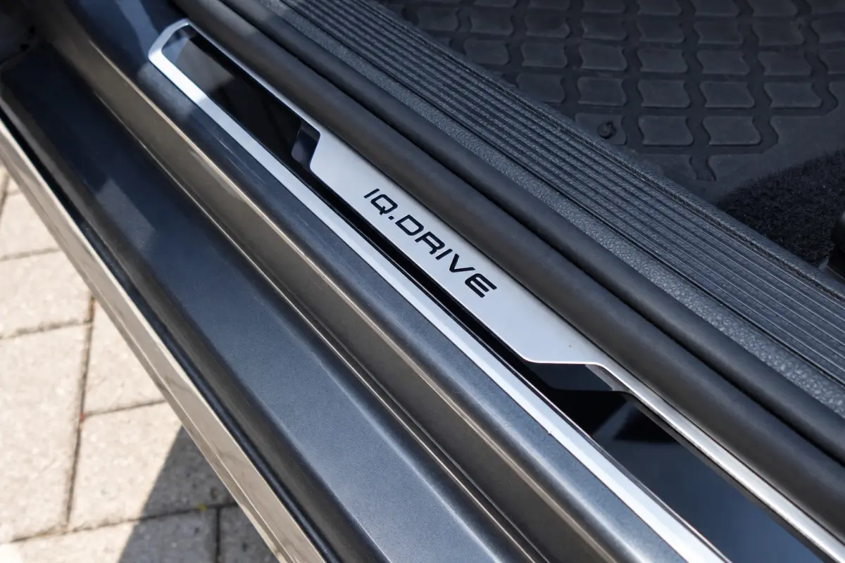 1.6 TDI Highline R-Line PANO ACC CAMERA VOL
