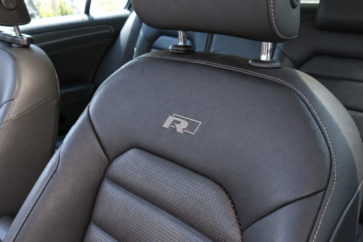 1.6 TDI Highline R-Line PANO ACC CAMERA VOL