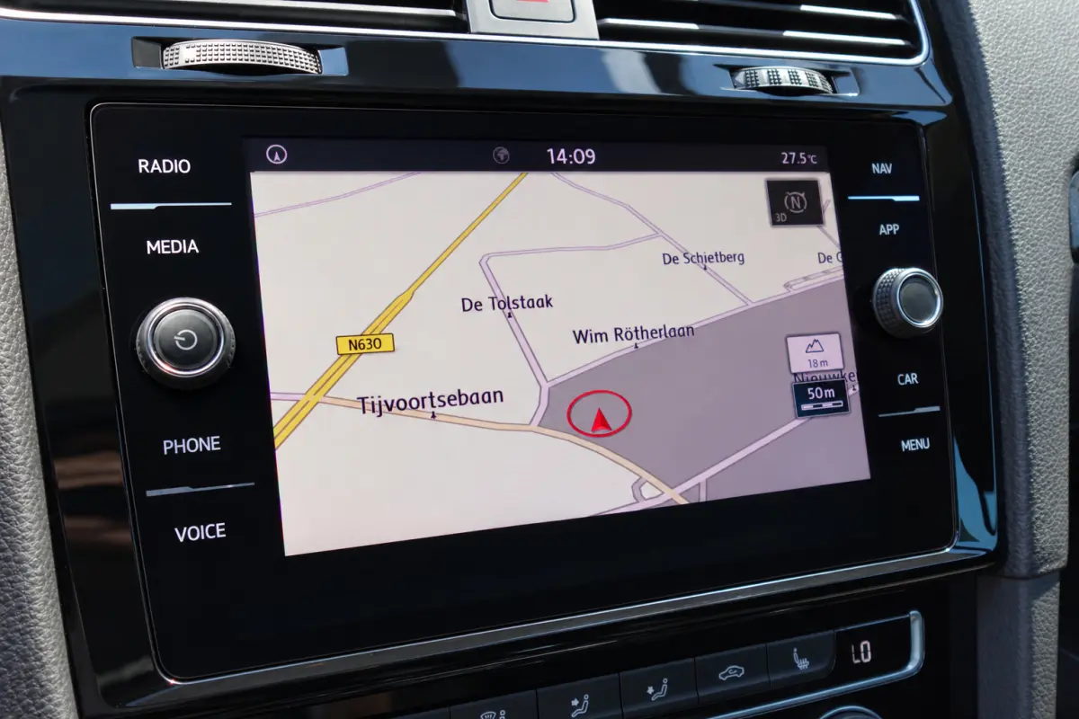1.6 TDI Highline R-Line PANO ACC CAMERA VOL