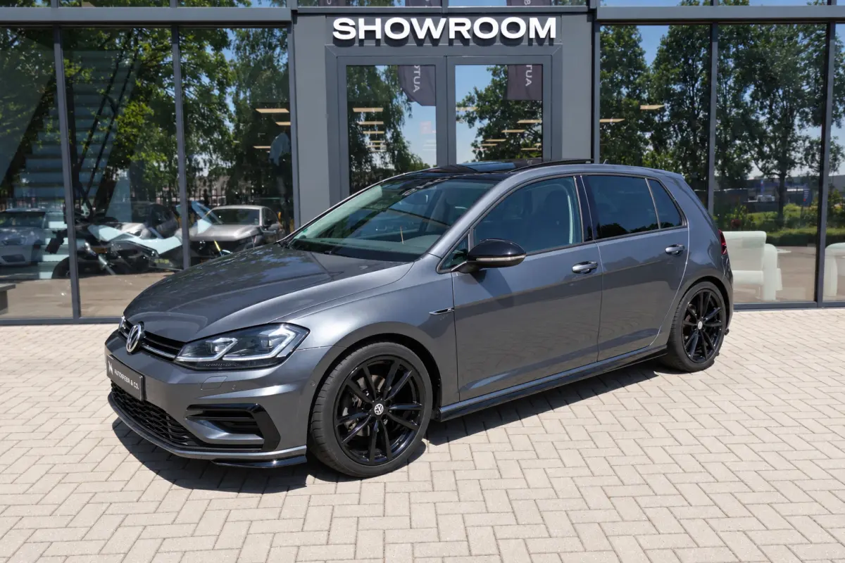 1.6 TDI Highline R-Line PANO ACC CAMERA VOL