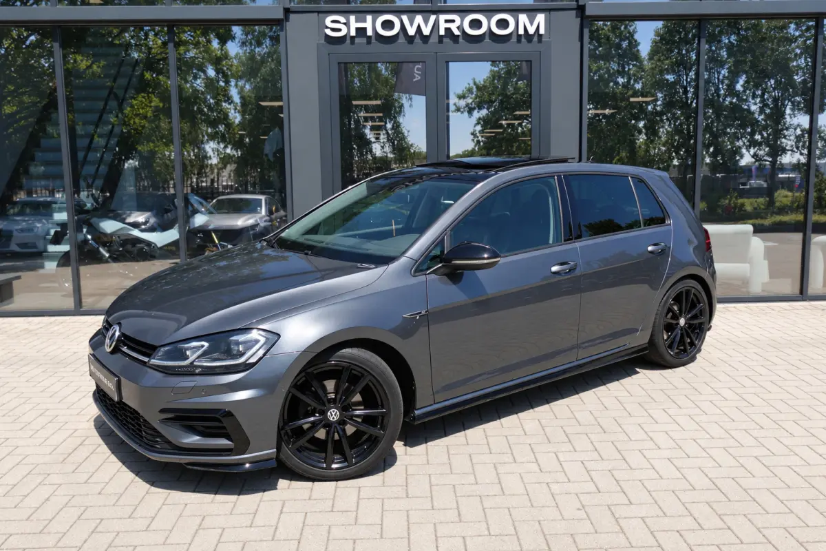 1.6 TDI Highline R-Line PANO ACC CAMERA VOL