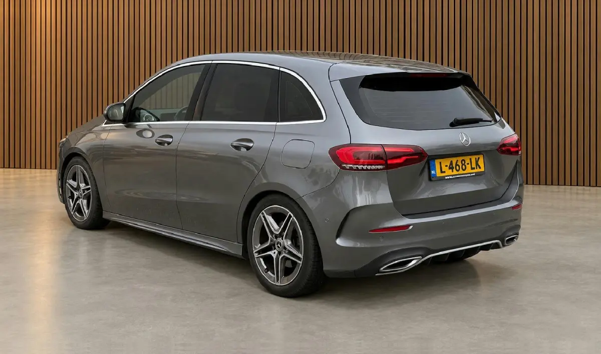 220 4MATIC Premium AMG Styling Sfeerverlichting