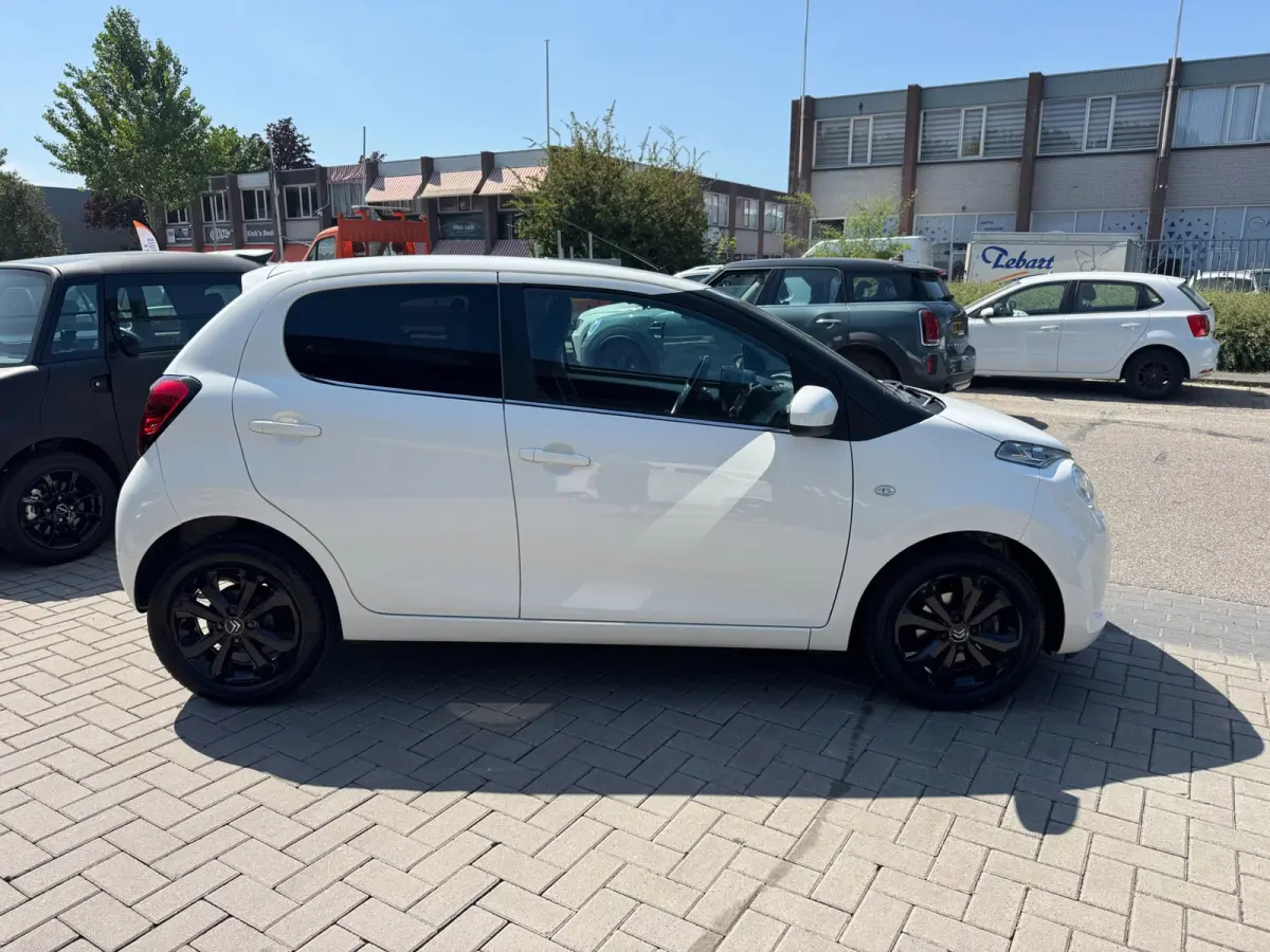 1.0 VTi Shine, automaat, carplay, airco