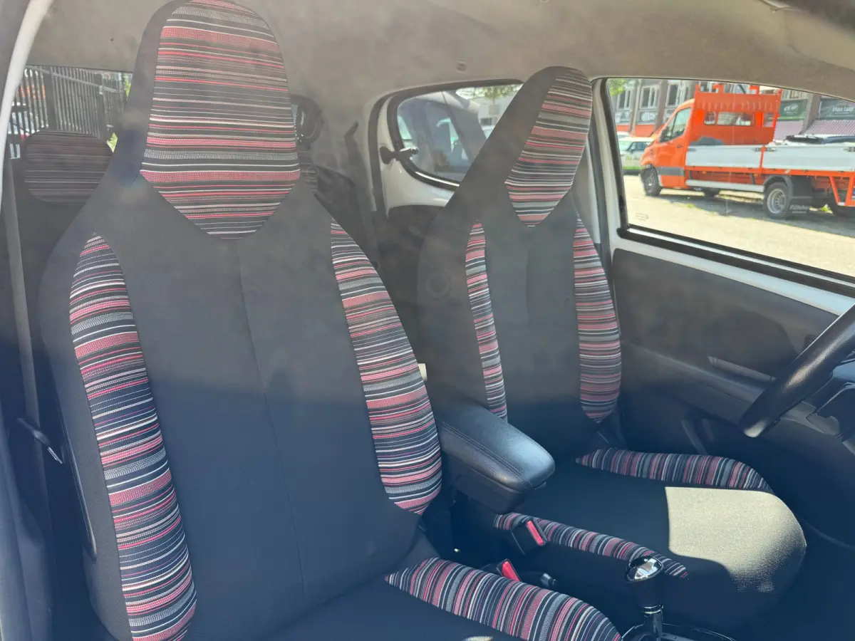 1.0 VTi Shine, automaat, carplay, airco