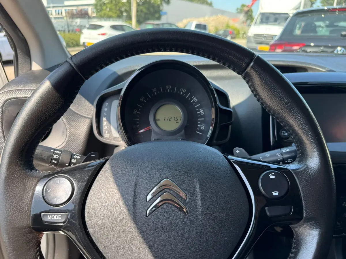 1.0 VTi Shine, automaat, carplay, airco