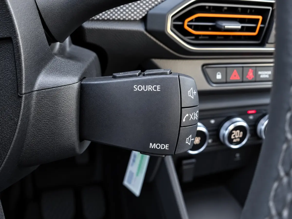 1.0 TCe Comfort | 1e Eigenaar | Navigatie | Parkeersensoren | Cruise Control | Airco | Stuurbediening | Bluetooth