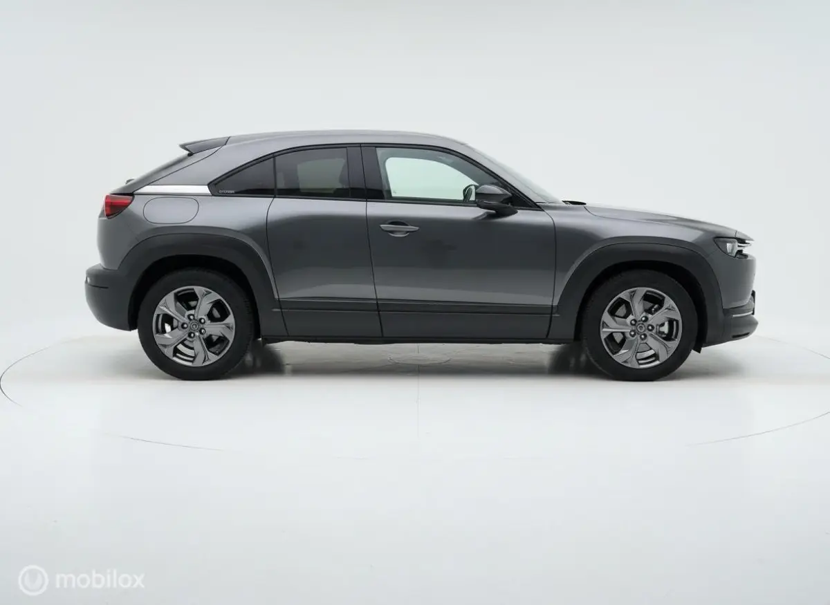 e-SkyActiv Comfort 36 kWh | NAP | SOH 91% | Head-up Display | Camera | Stoelverwarming | 2021