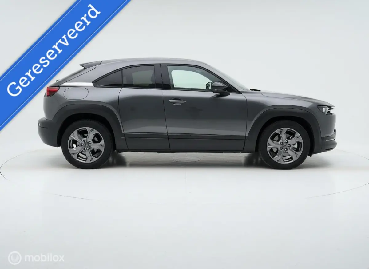 e-SkyActiv Comfort 36 kWh | NAP | SOH 91% | Head-up Display | Camera | Stoelverwarming | 2021