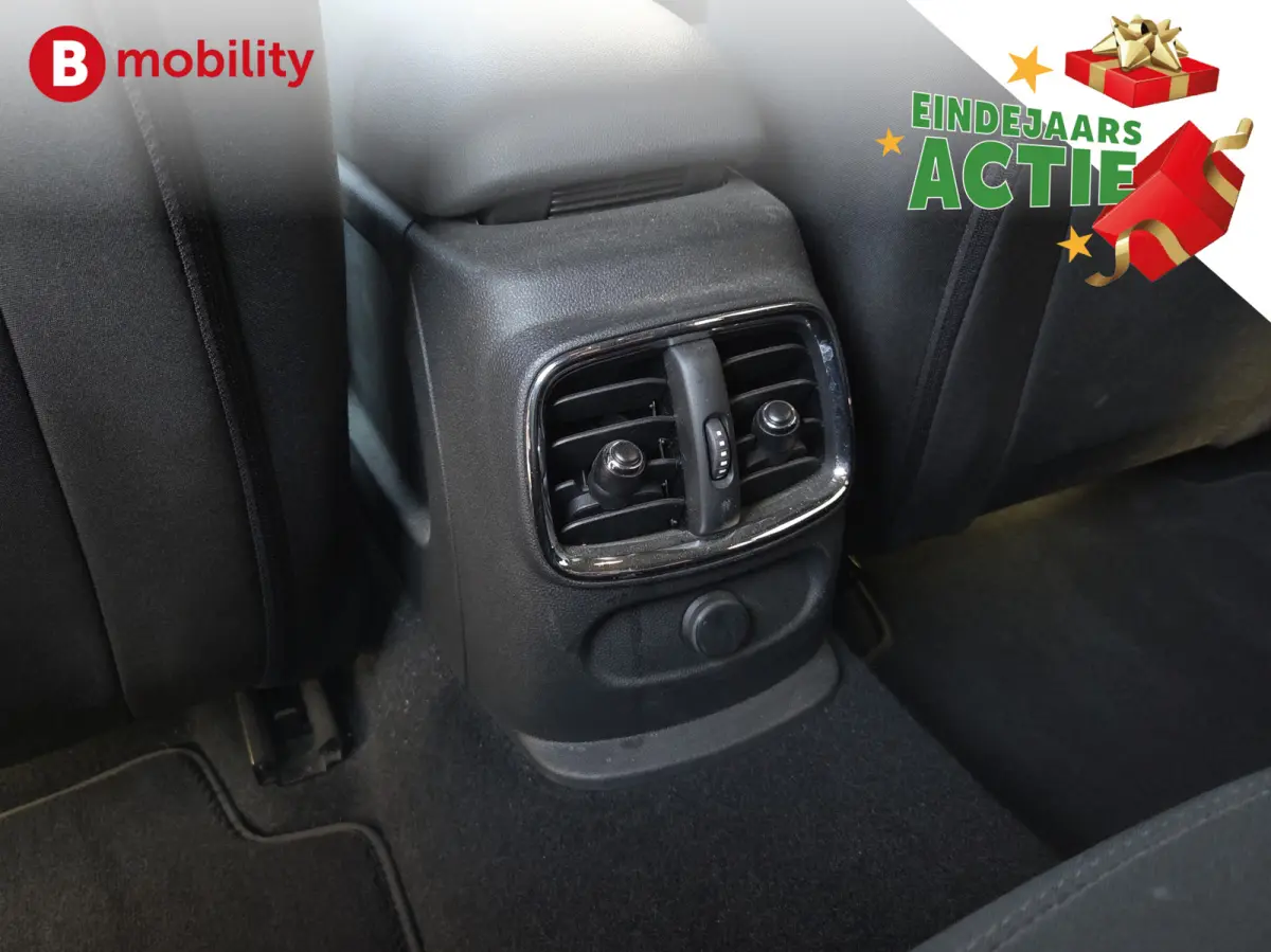 2.0 John Cooper Works 232PK Automaat ALL4 Chili | LED | Navigatie | PDC | Cruise Control | Sportstoelen