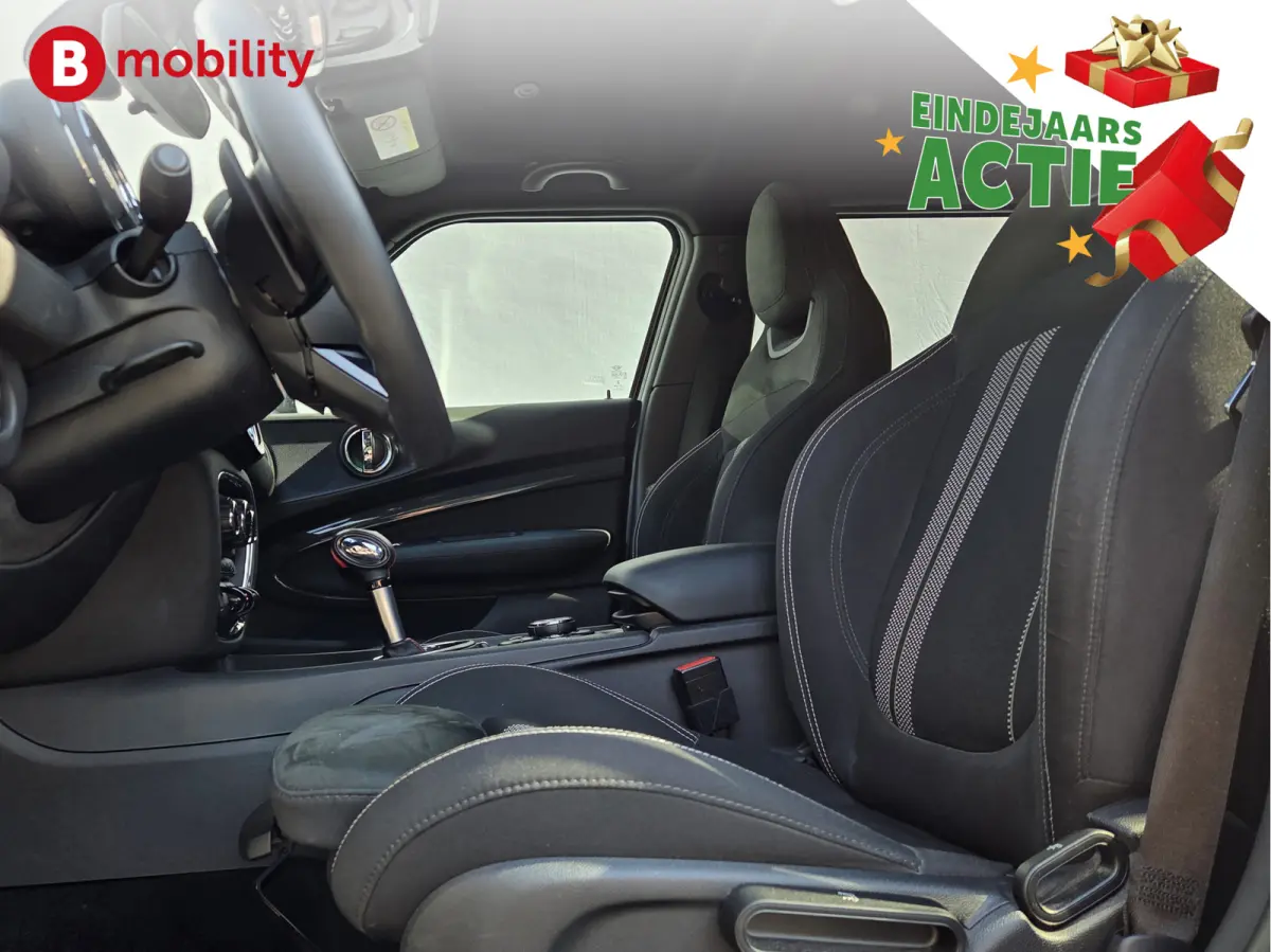 2.0 John Cooper Works 232PK Automaat ALL4 Chili | LED | Navigatie | PDC | Cruise Control | Sportstoelen