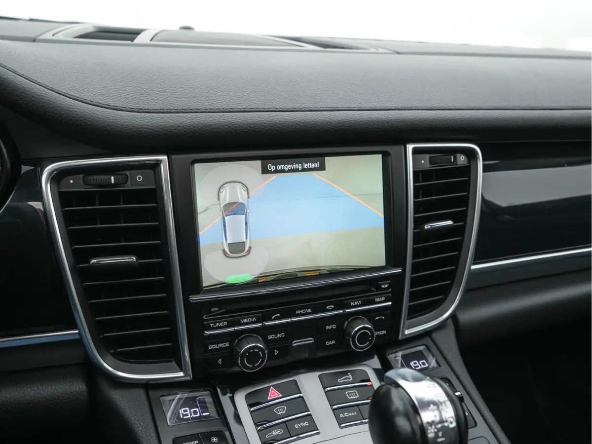 3.0 S E-Hybrid (Plug-In) Aut. *PANO | LEATHER | XENON | HEATED-SPORTSEATS | MEMORY-PACK | BOSE-SOUND | AIR-SUSPENSION | NAVI-FULLMAP | CAMERA | PRIVACY-GLASS | SHIFTPADDLES | ECC | PDC | CRU