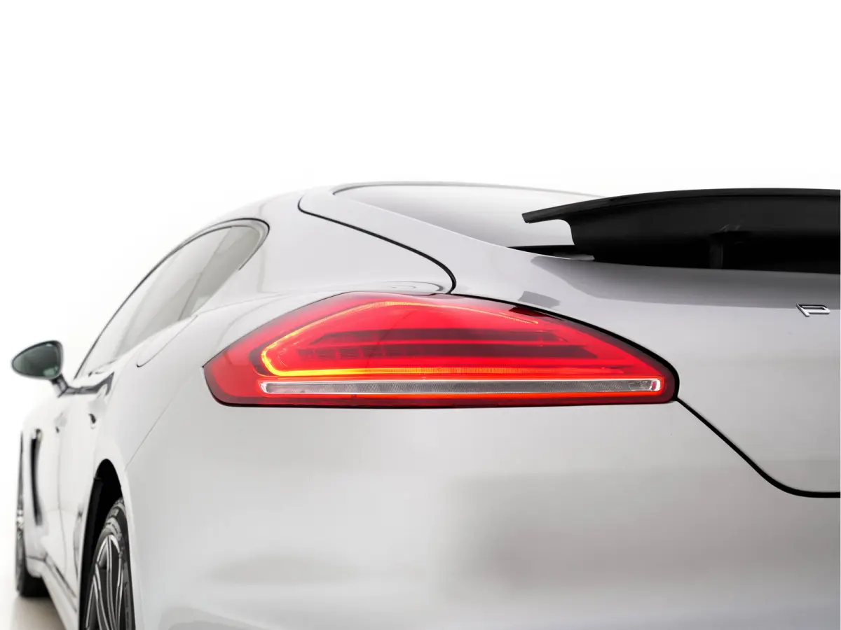 3.0 S E-Hybrid (Plug-In) Aut. *PANO | LEATHER | XENON | HEATED-SPORTSEATS | MEMORY-PACK | BOSE-SOUND | AIR-SUSPENSION | NAVI-FULLMAP | CAMERA | PRIVACY-GLASS | SHIFTPADDLES | ECC | PDC | CRU