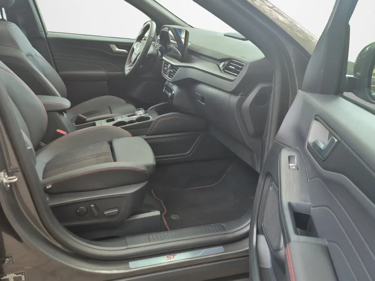 2.5 PHEV ST-Line X | Incl. 8 jaar/160.000km Garantie | Elekt. Trekhaak | Panoramadak | 20"LMV