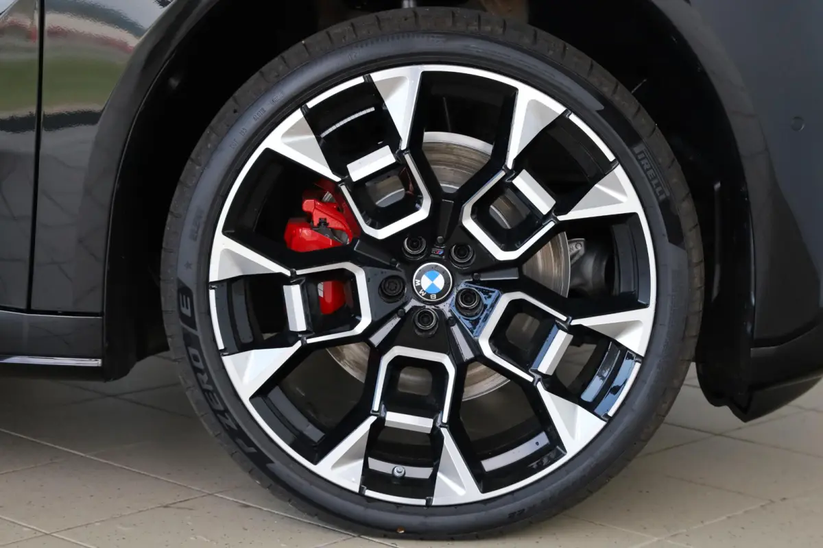 40 eDrive 83 kWh M Sportpakket Pro | Innovation Pack |