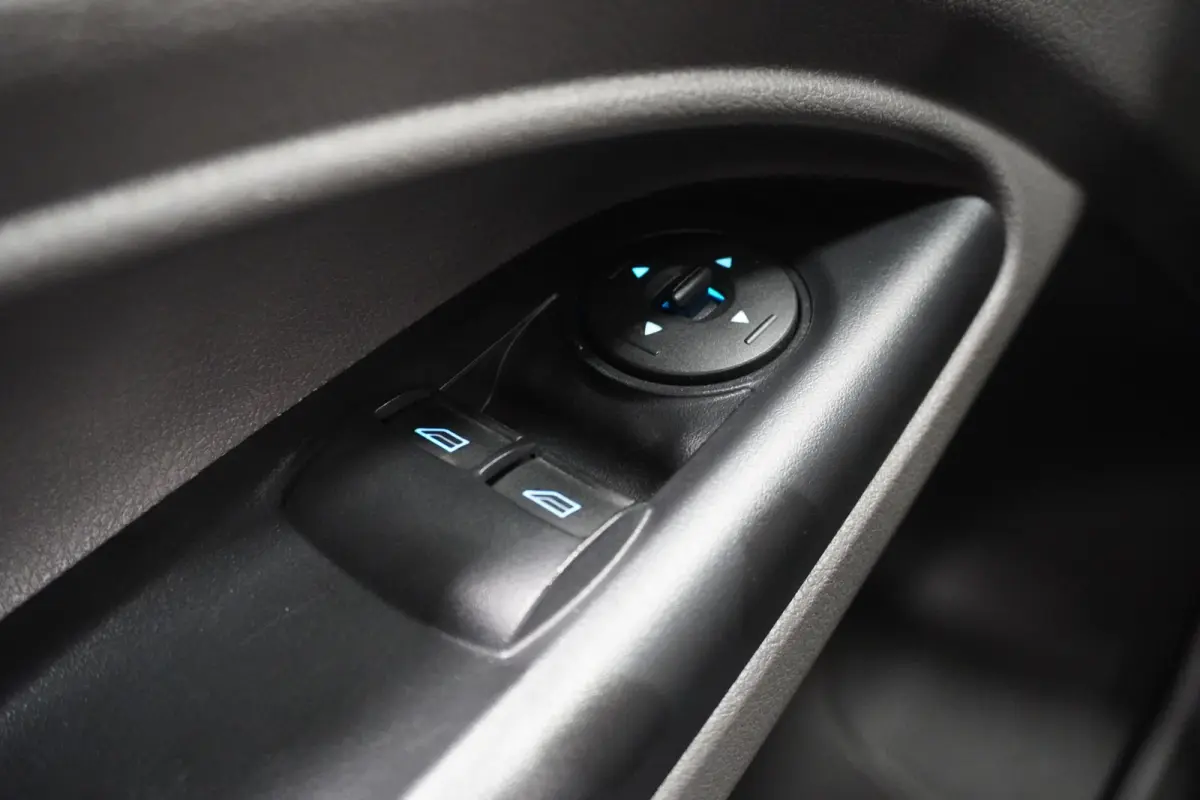 1.5 EcoBlue EURO 6 - Airco - Trekhaak - € 12.900,- Excl.