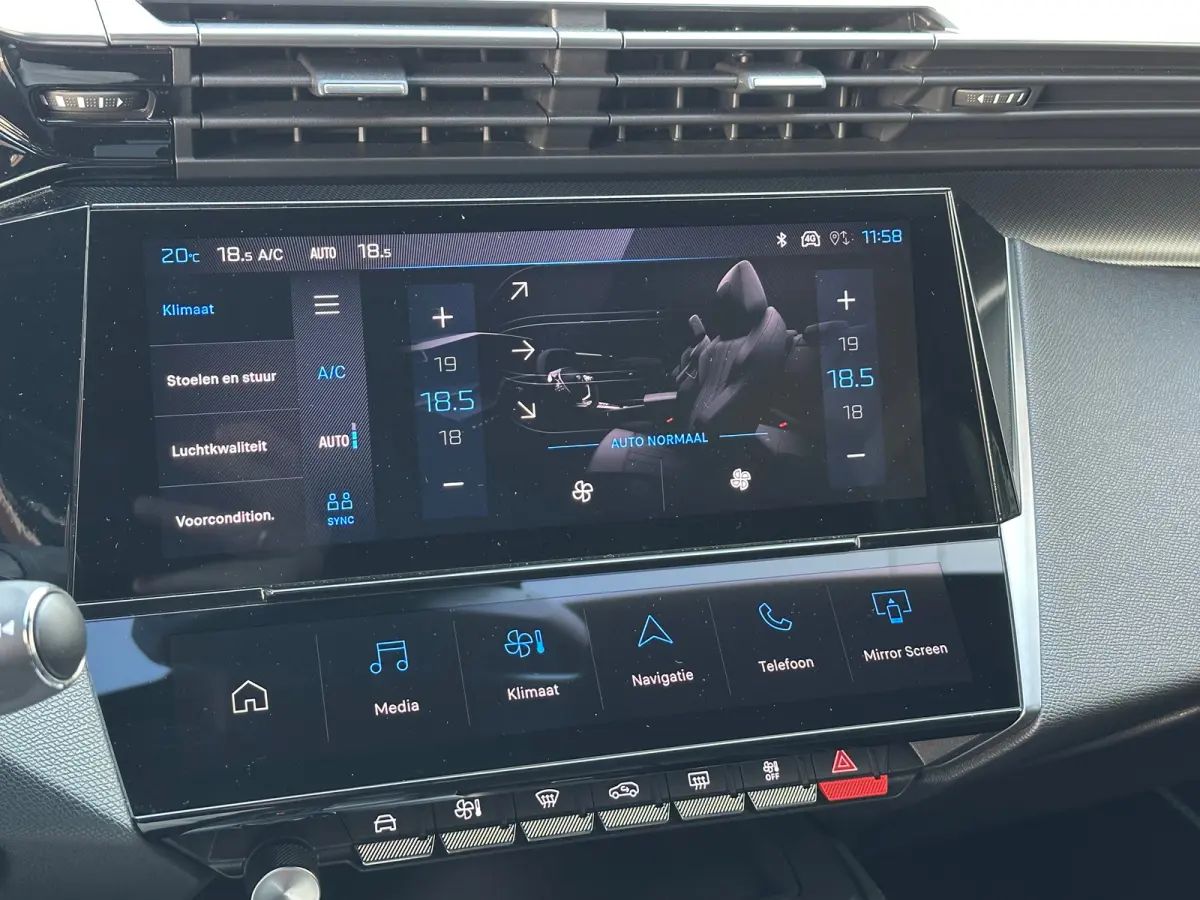 1.6 Plug-in Hybrid 180 GT | Apple Carplay / Android Auto | 360° Camera | Elek. Stoelen | Navigatie | Camera | Adaptieve Cruise Control | Achterbank in delen neerklapbaar | Achteruitrijcamer