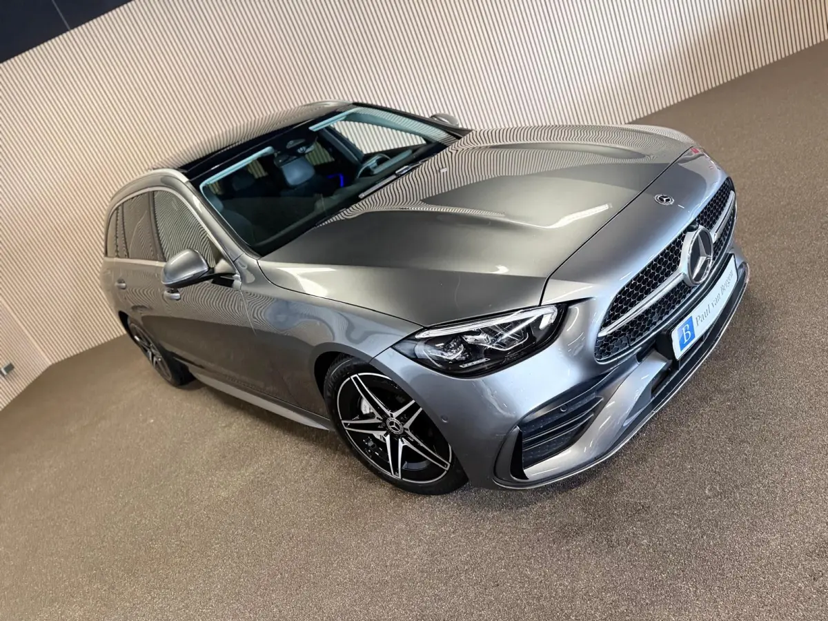 220D AMG STYLING-PANORAMA-CAMERA-TREKHAAK-DODEHOEK-COMPLEET