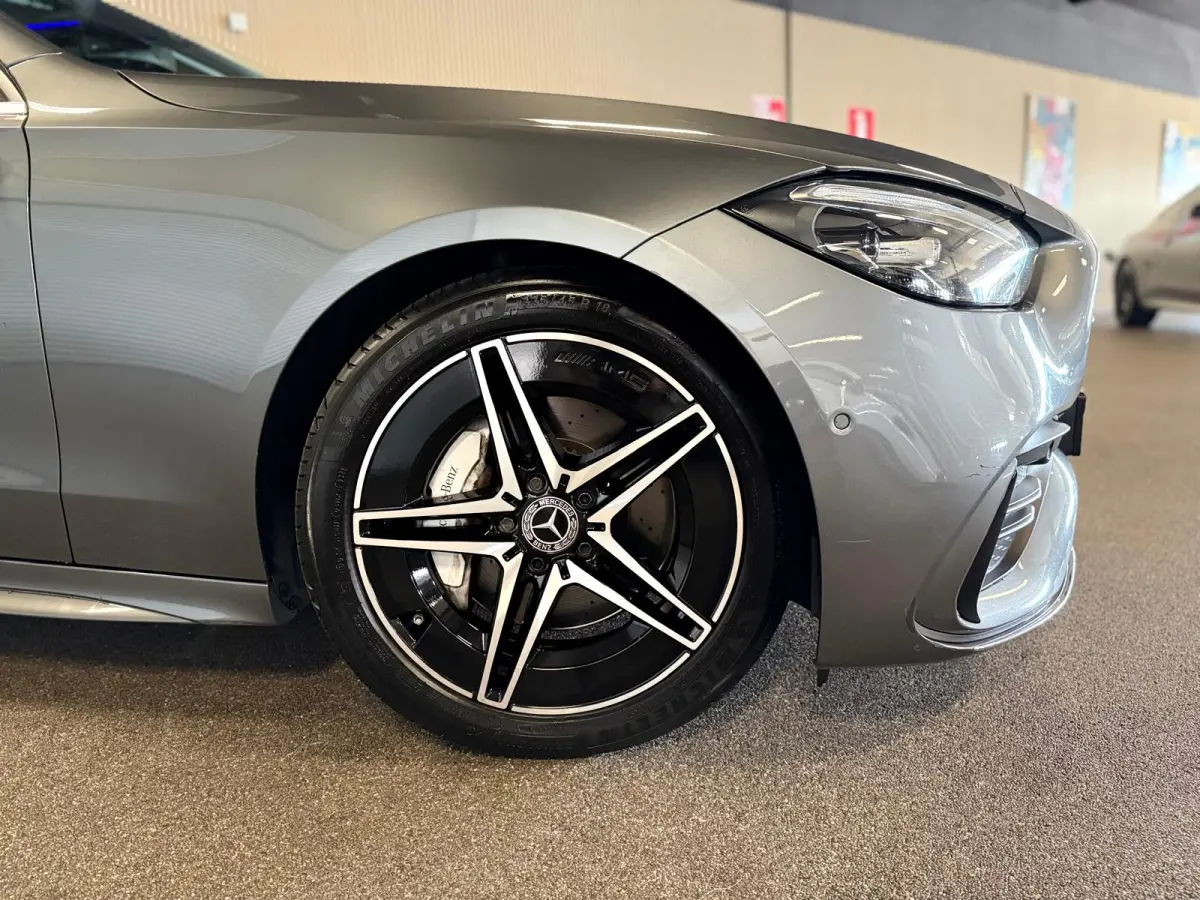 220D AMG STYLING-PANORAMA-CAMERA-TREKHAAK-DODEHOEK-COMPLEET