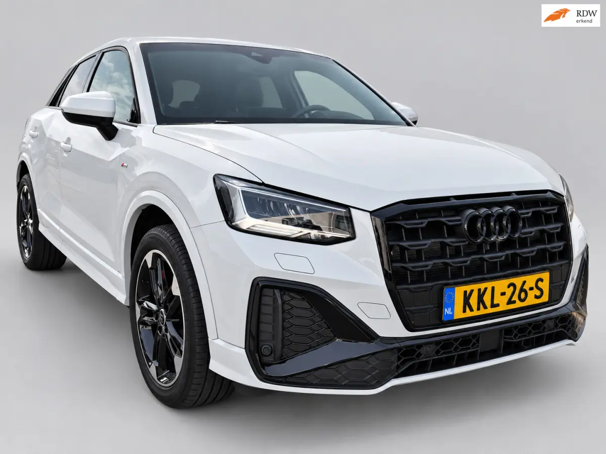 30 TFSI S-Line - Leder - Stoelverwarming - Navi - Camera - CarPlay - Cruise - 10 dkm