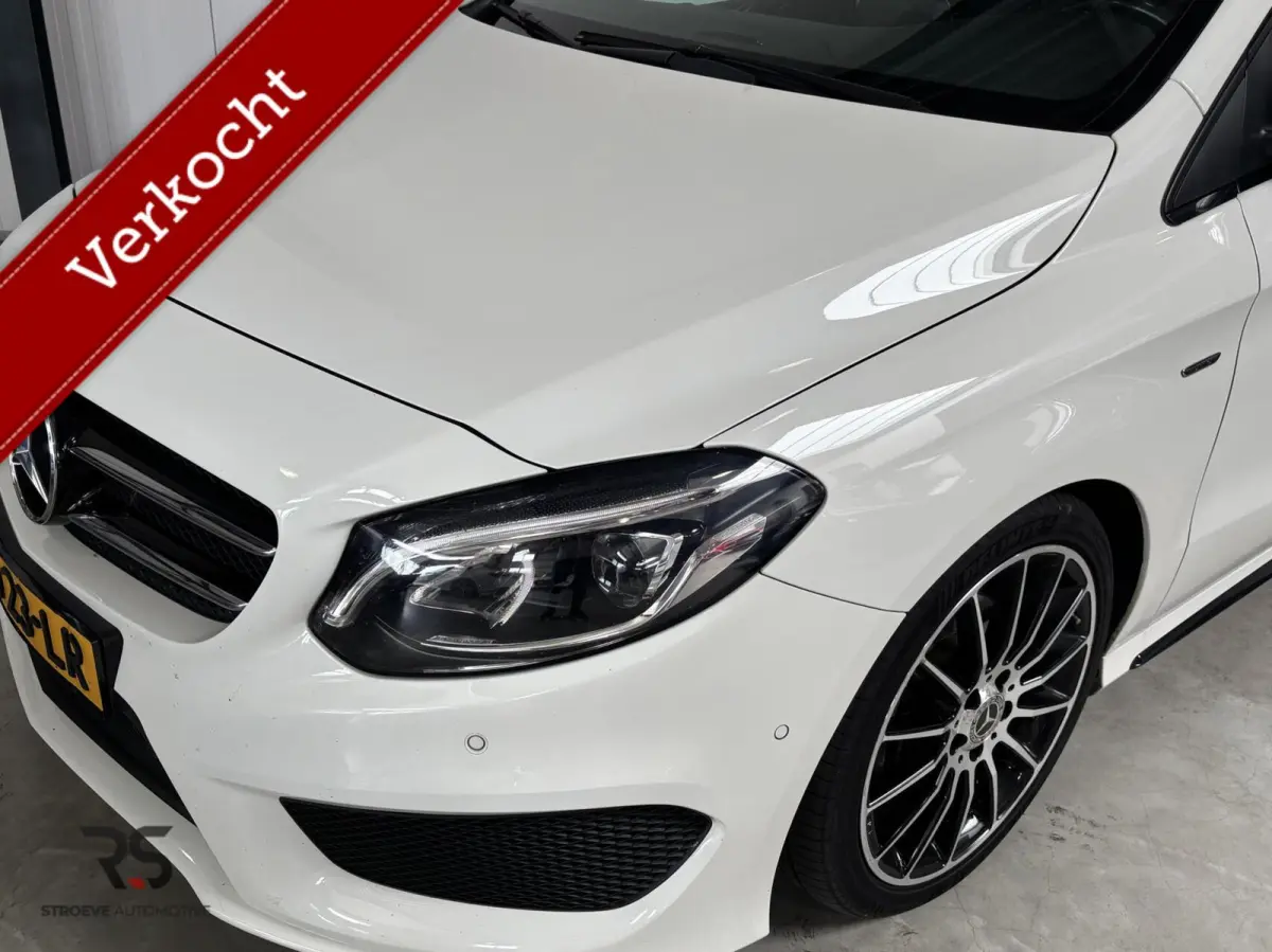200 Prestige AMG-Line | Navi | LED | Cruise | Clima | PDC | Alcantara | Stoelverw | Trekh | 18" |