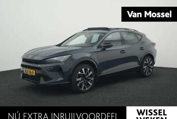 1.5 TSI e-Hybrid VZ Performance AUTOMAAT | PANORAMADAK | WEGKLAPBARE TREKHAAK | ADAPTIEVE CRUISE | SFEERVERLICHTING | ELEKTRISCHE STOEL | 272 PK | STOEL & STUURVERWARMING | CAMERA | NAVIGATI