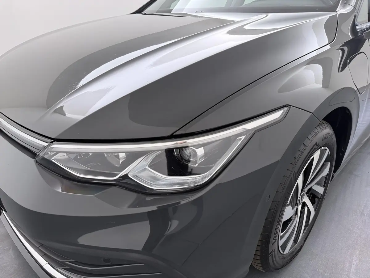 1.4 eHybrid Style | Trekhaak | Adaptieve Cruise | Dodehoekdetectie | CarPlay |