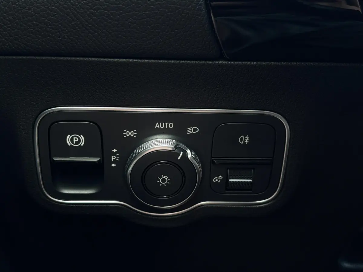 250e AMG ✅ LED ✅ Camera ✅ CarPlay