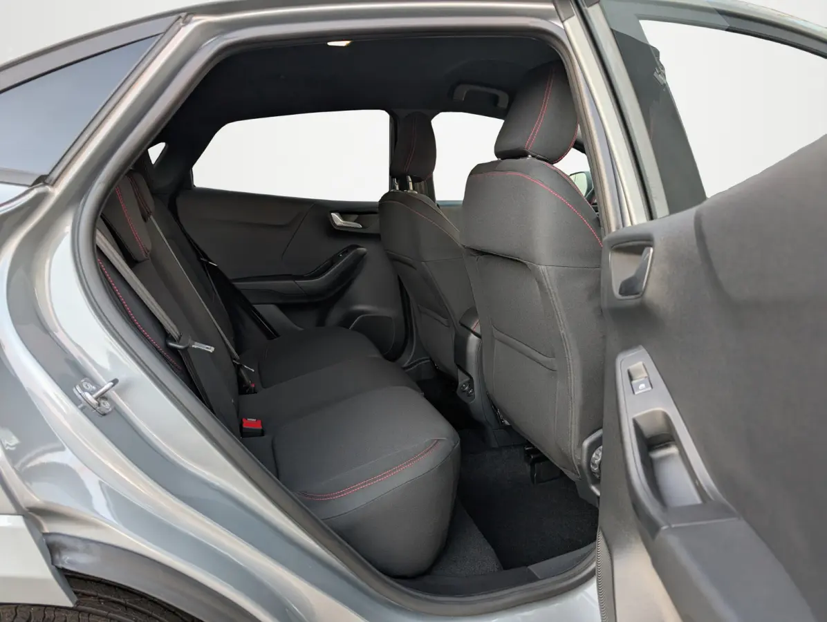 1.0 EcoBoost 125pk ST-Line | Winter- & Comfort- & Driver Assistance Pack |