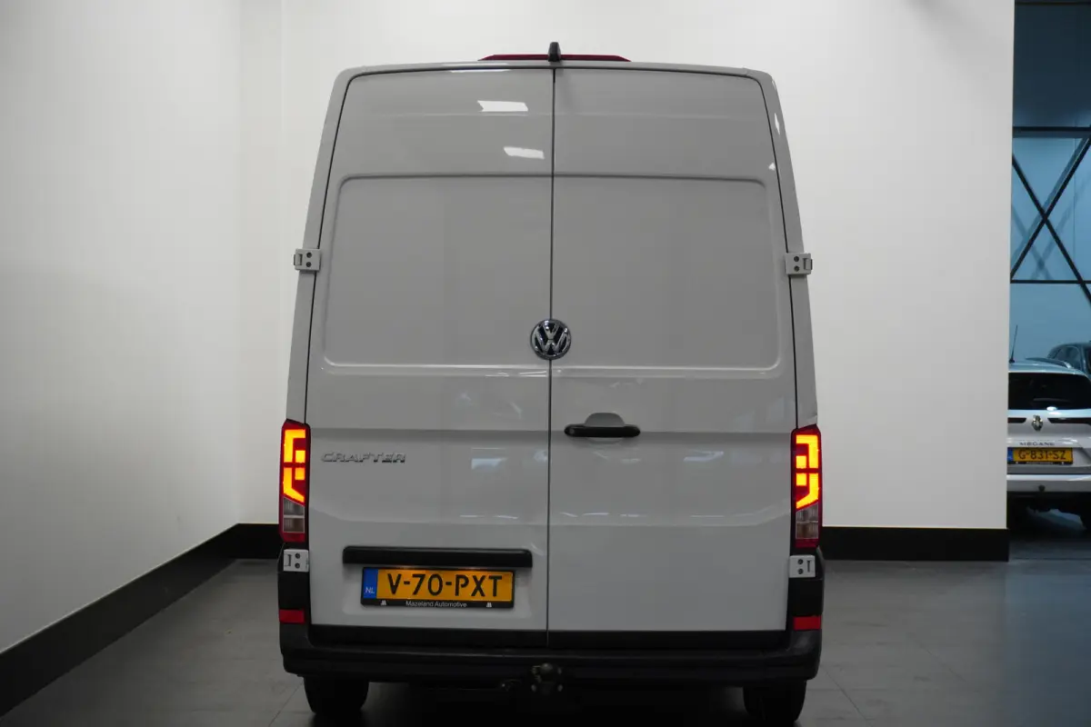 2.0 TDI 140PK L3H3 EURO 6 - Airco - Trekhaak - Camera - €20.900,- Excl.