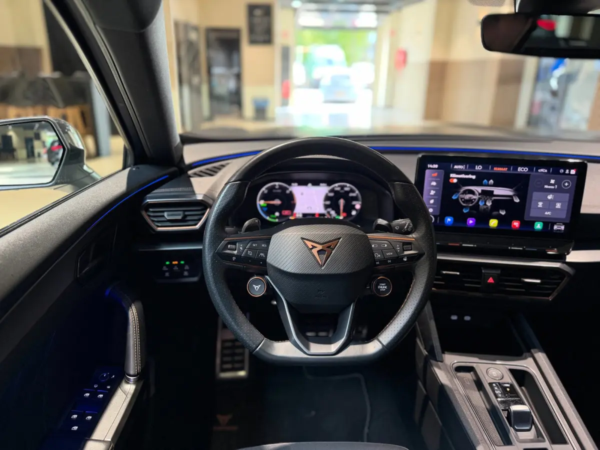 1.4 e-Hybrid VZ Copper Edition|Sfeer|Camera|Keyless|ACC|Bovag Garantie