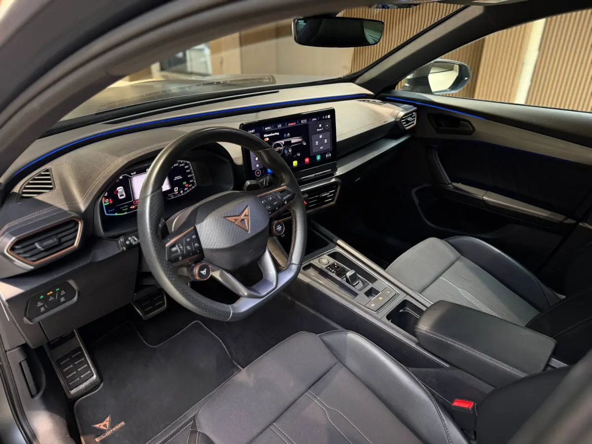 1.4 e-Hybrid VZ Copper Edition|Sfeer|Camera|Keyless|ACC|Bovag Garantie