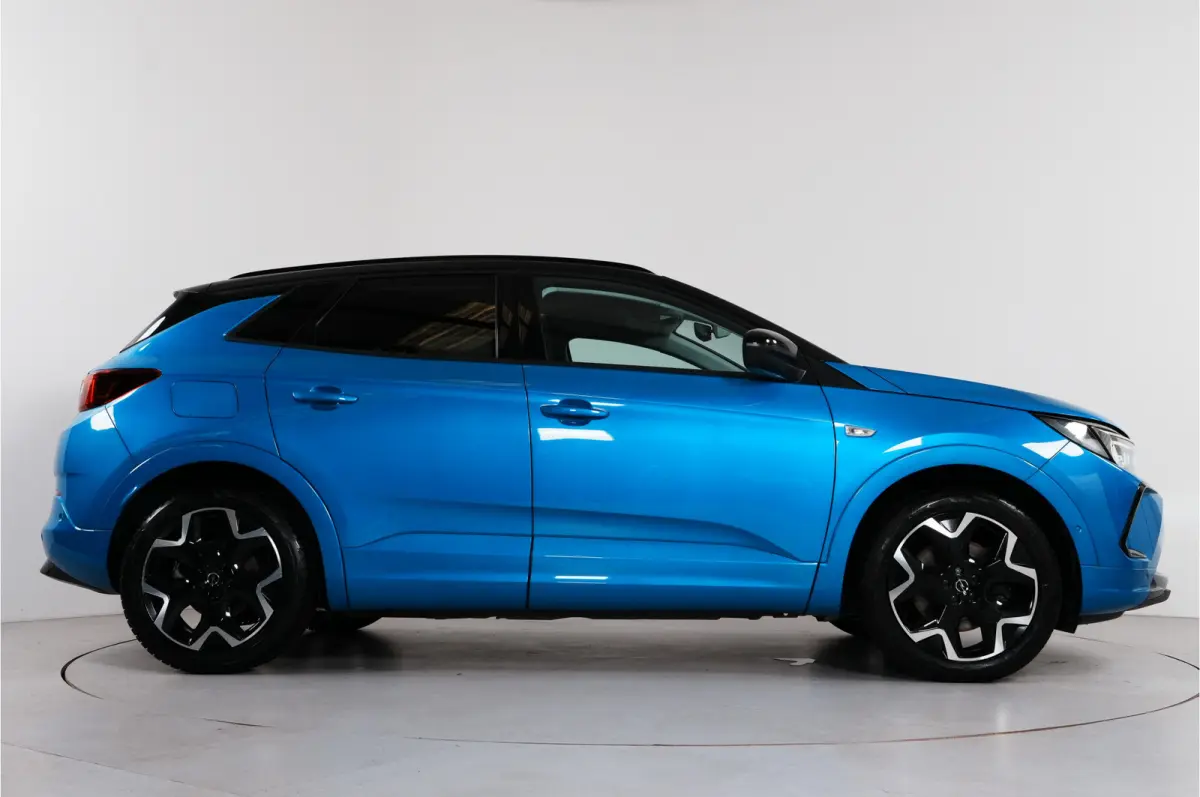 1.6 Turbo GSe Line 300 pk 4x4 PHEV | SOH 99% | Trekhaak | AGR | 360° | Stl. verw. | Adaptive Cruise | El. achterklep | |