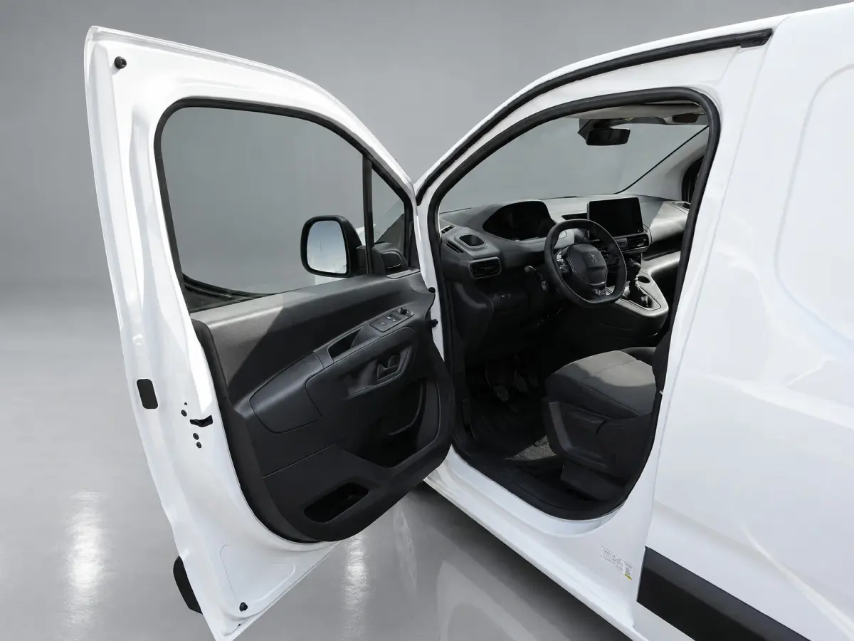 1.2 PureTech Pro BENZINE AIRCO NAVI CRUISE CONTROL PDC SCHUIFDEUR