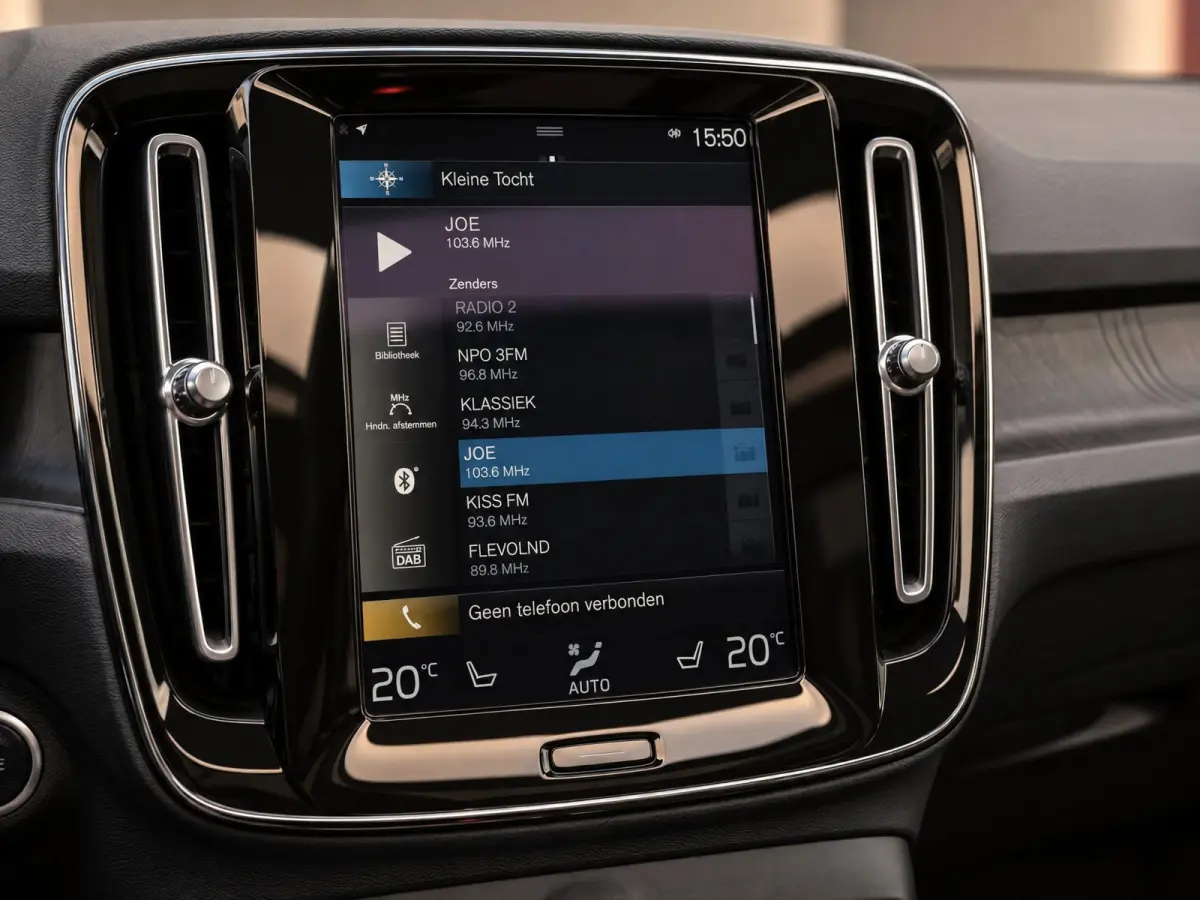 1.5 T5 Plug-in hybrid Ultimate Dark | Pano | H/K Sound | Surround View | BTW