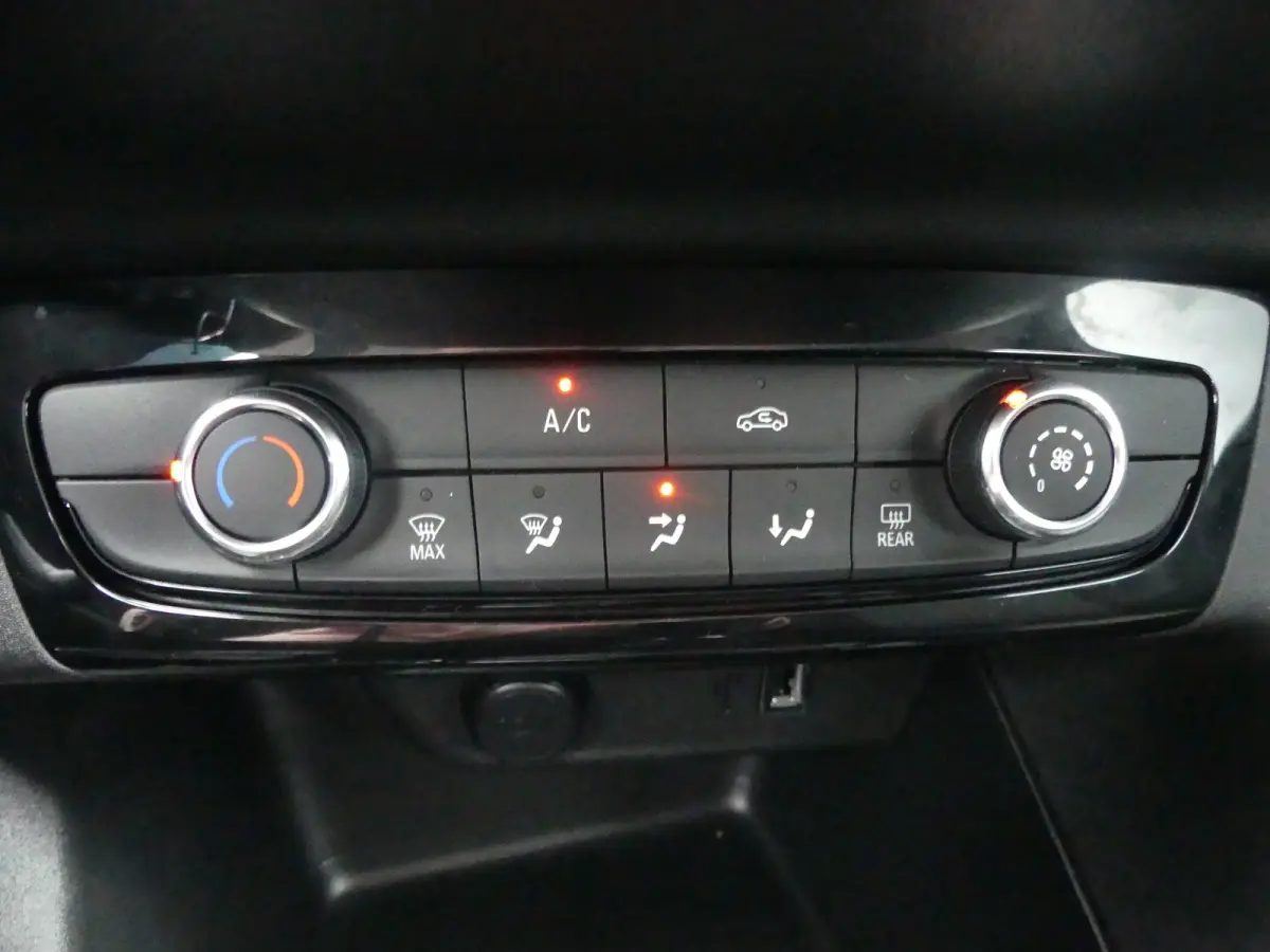 1.2 Edition | CRUISE | AIRCO | APPLE CARPLAY / ANDROID AUTO | LMV 16" | DAB |