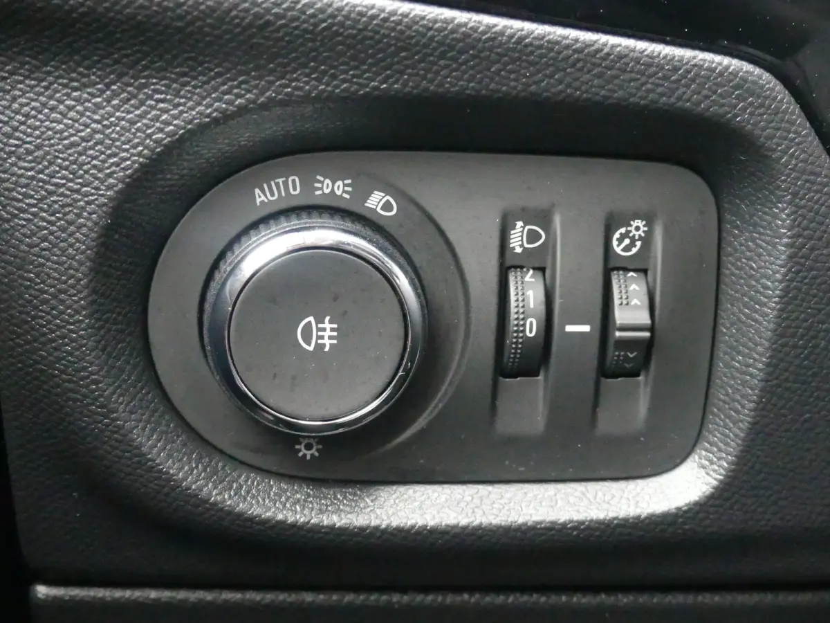 1.2 Edition | CRUISE | AIRCO | APPLE CARPLAY / ANDROID AUTO | LMV 16" | DAB |