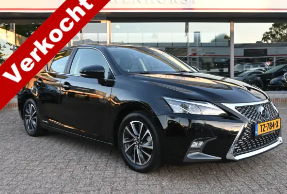 200h Business Launch Edition, alcantara, camera, cruise, clima, key less, NL-auto