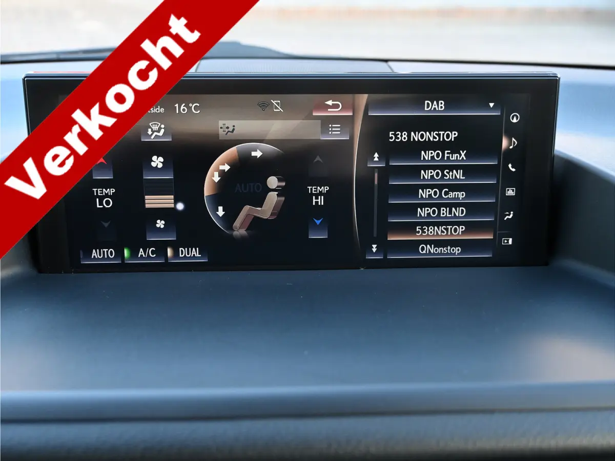 200h Business Launch Edition, alcantara, camera, cruise, clima, key less, NL-auto
