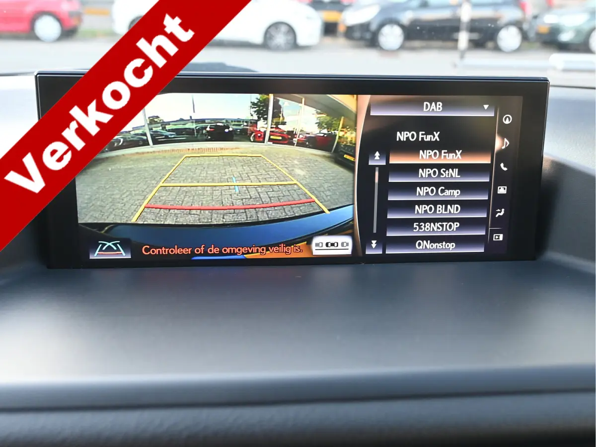 200h Business Launch Edition, alcantara, camera, cruise, clima, key less, NL-auto
