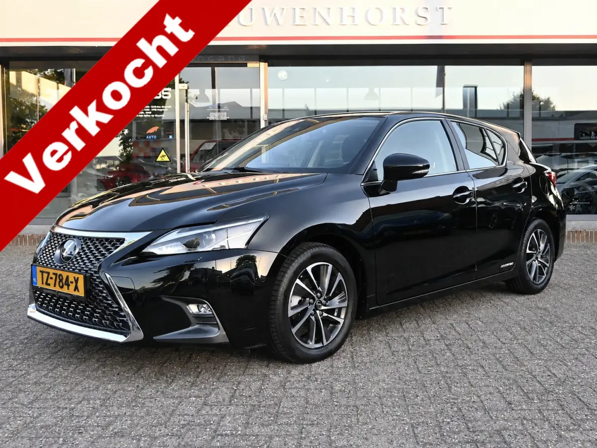 200h Business Launch Edition, alcantara, camera, cruise, clima, key less, NL-auto