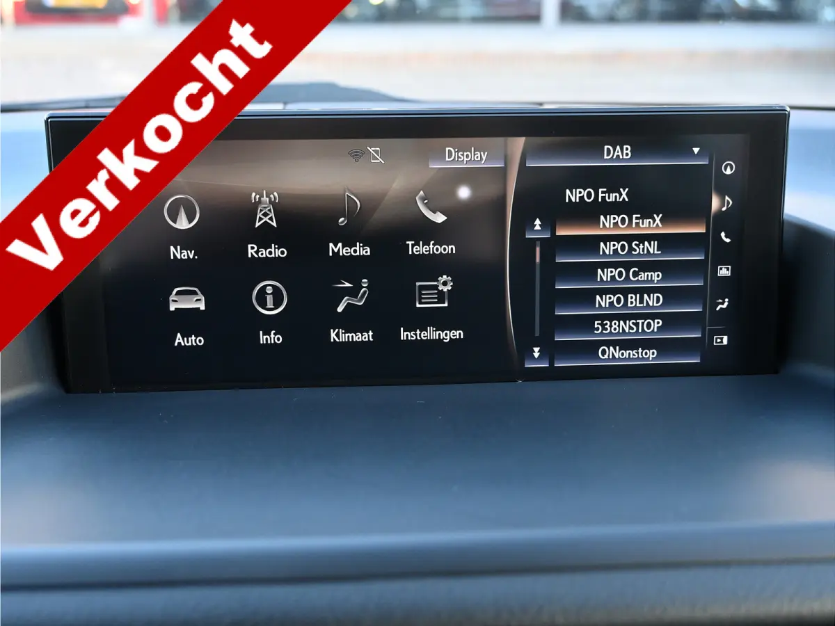 200h Business Launch Edition, alcantara, camera, cruise, clima, key less, NL-auto
