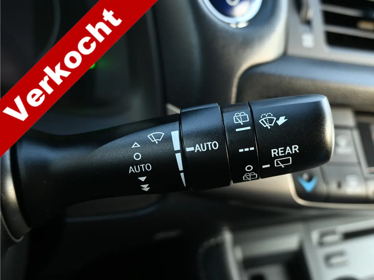 200h Business Launch Edition, alcantara, camera, cruise, clima, key less, NL-auto
