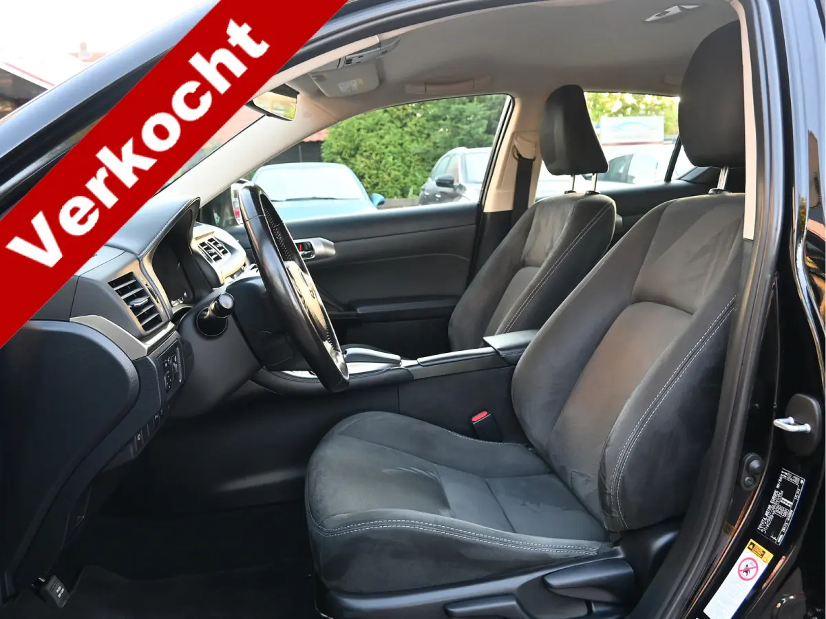 200h Business Launch Edition, alcantara, camera, cruise, clima, key less, NL-auto