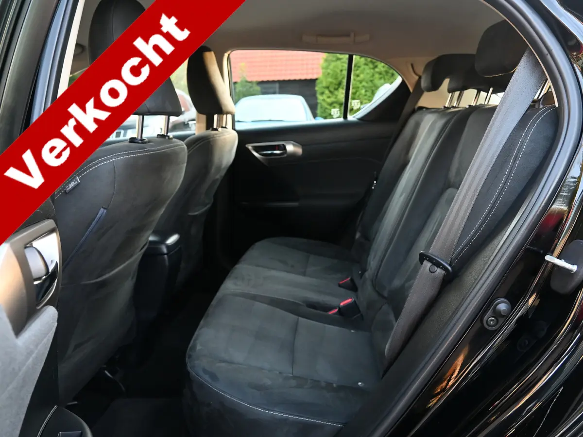 200h Business Launch Edition, alcantara, camera, cruise, clima, key less, NL-auto