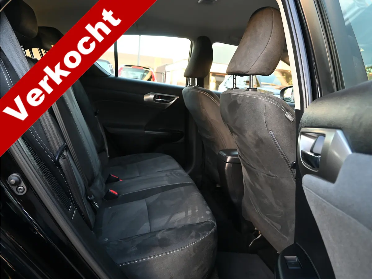 200h Business Launch Edition, alcantara, camera, cruise, clima, key less, NL-auto