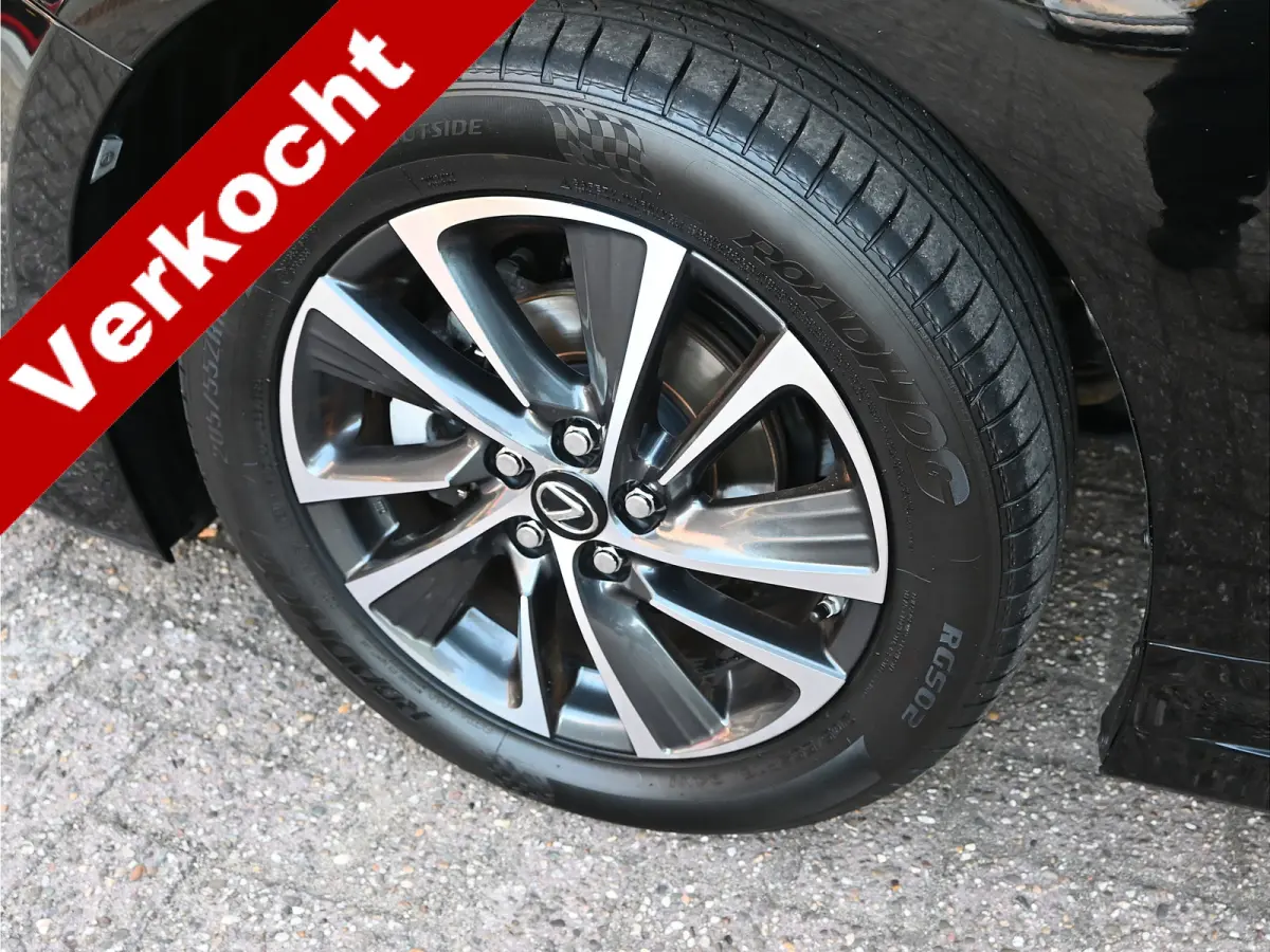 200h Business Launch Edition, alcantara, camera, cruise, clima, key less, NL-auto